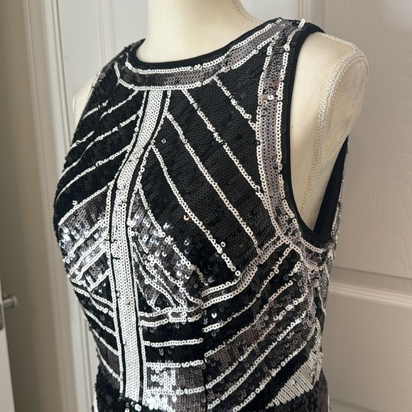Guess chevron sequin dress - Picture 4 of 8